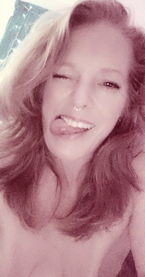 CrazyRedheadM OnlyFans Picture