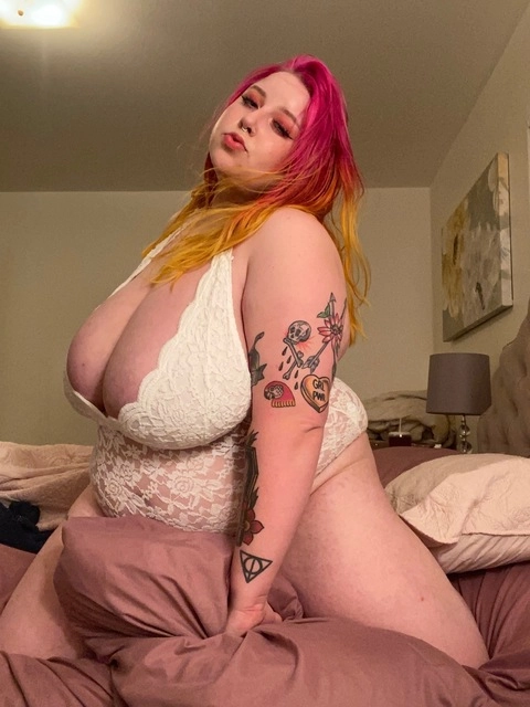 Peach OnlyFans Picture