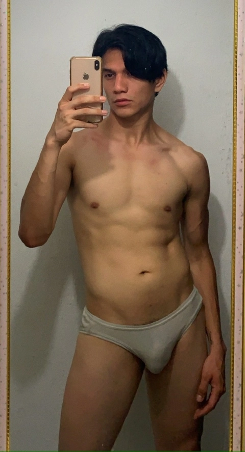 Carlos Sánchez OnlyFans Picture