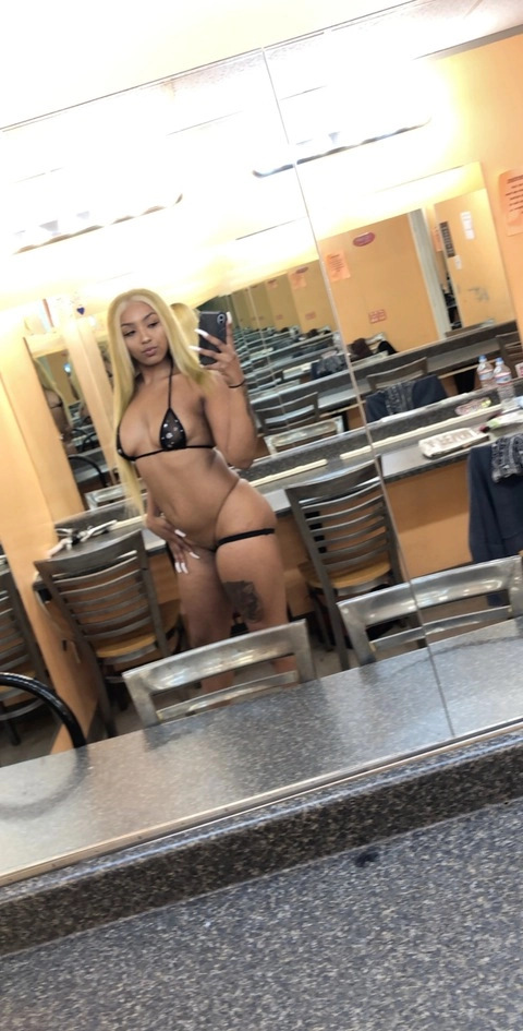 Kay Nicole OnlyFans Picture