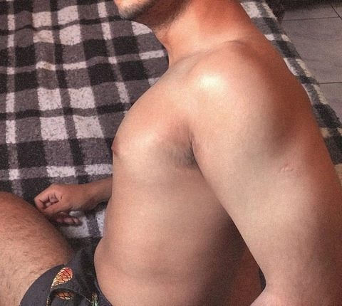 Douglas Martinez OnlyFans Picture