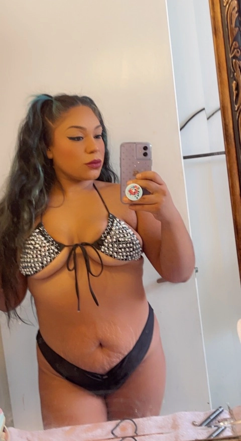 Mo'licious OnlyFans Picture