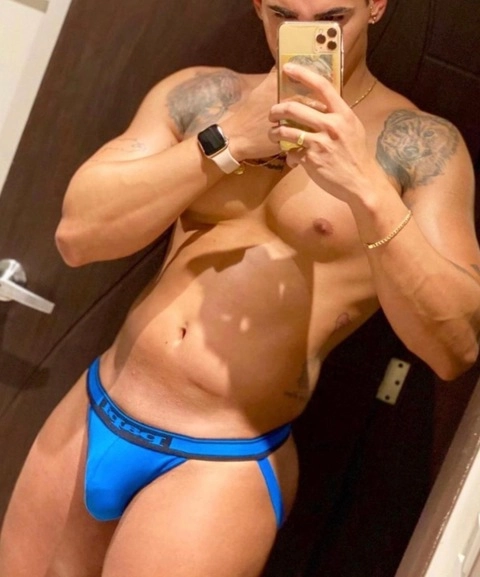 Lenderwin OnlyFans Picture