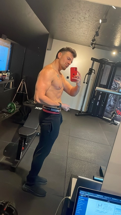 Tom_Tauro OnlyFans Picture