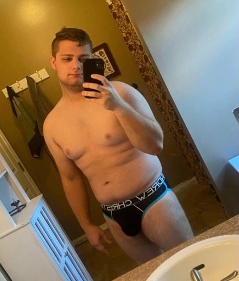 Brandon Hill OnlyFans Picture