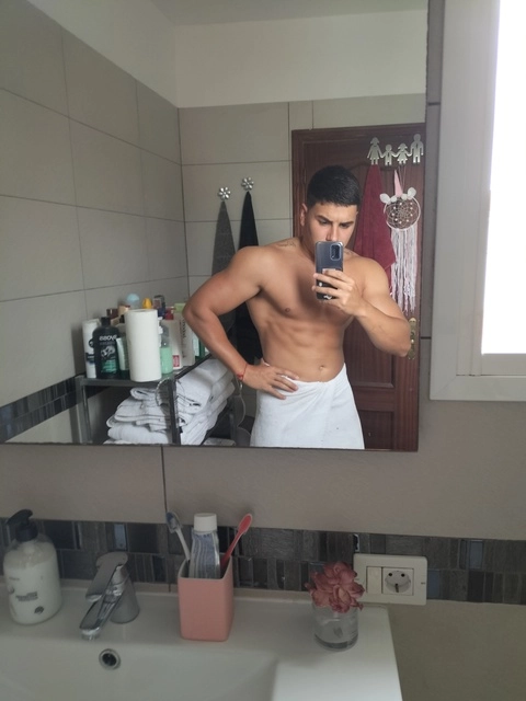 Alex Díaz OnlyFans Picture