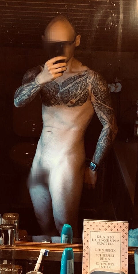 Cox OnlyFans Picture