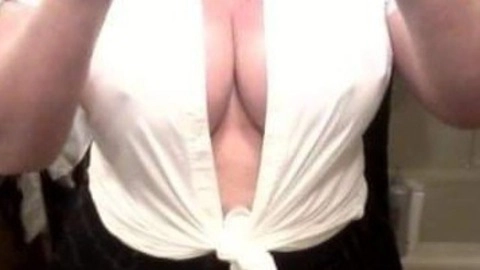 Huge sexy tits OnlyFans Picture