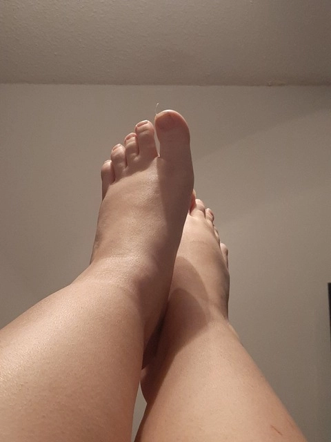 OnlyFeet OnlyFans Picture