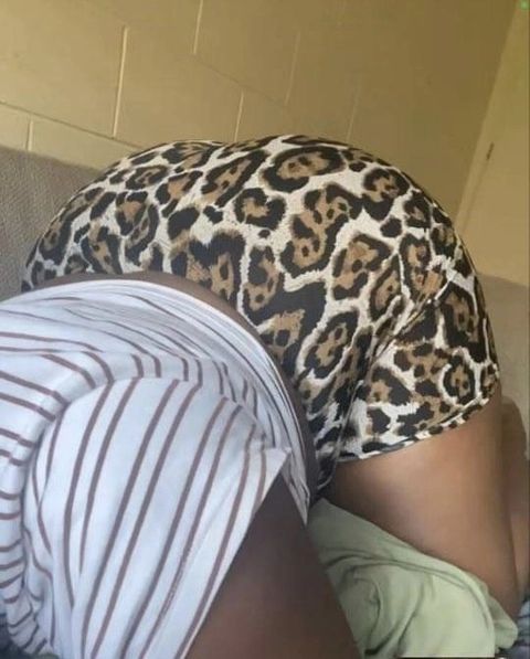 MirandaLewinsky OnlyFans Picture