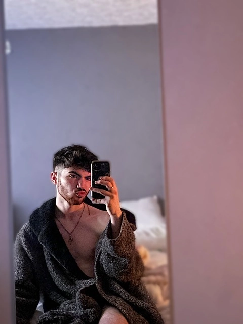 MannyLad OnlyFans Picture