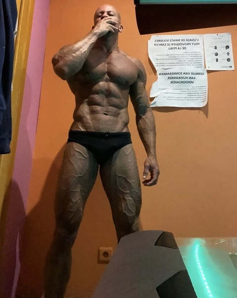 Brenolopez OnlyFans Picture