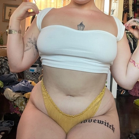 Phoebe Lovely OnlyFans Picture