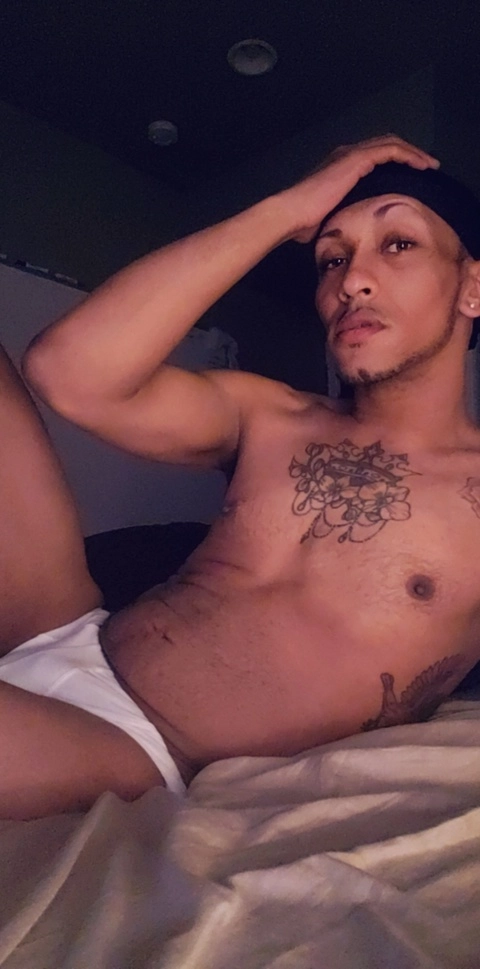 MiXedDick90 OnlyFans Picture