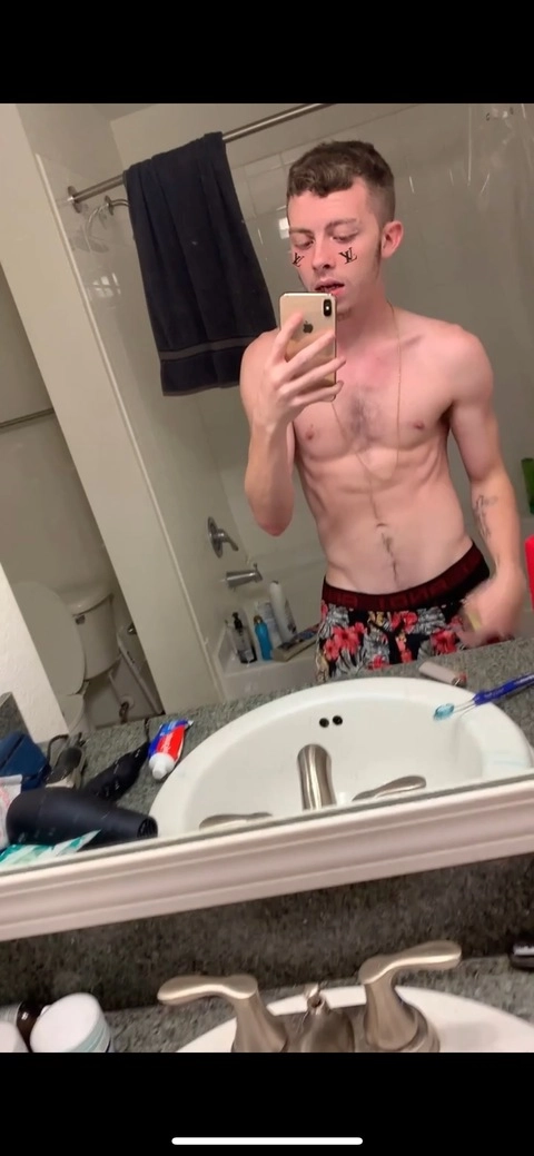 Chris Cahill OnlyFans Picture