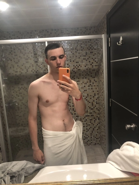 Roberto OnlyFans Picture