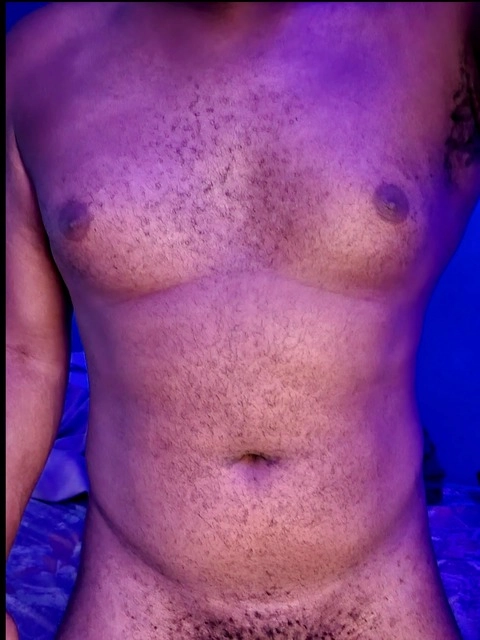 NudistKingLeo OnlyFans Picture