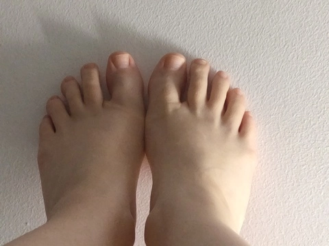 Geeky feeties OnlyFans Picture