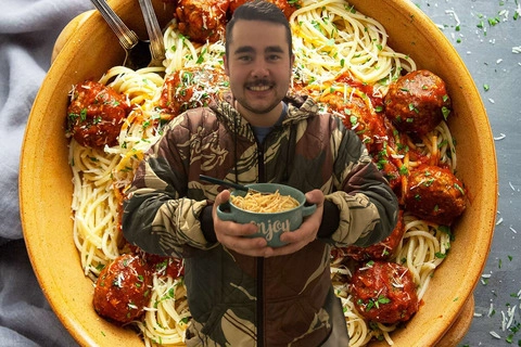 Sloppy Cy the Spaghetti Guy