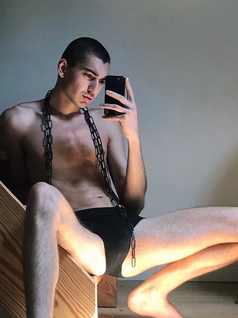 Robstr OnlyFans Picture