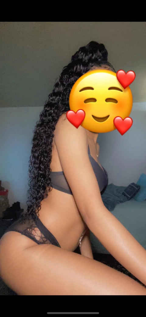 Yasmèn OnlyFans Picture