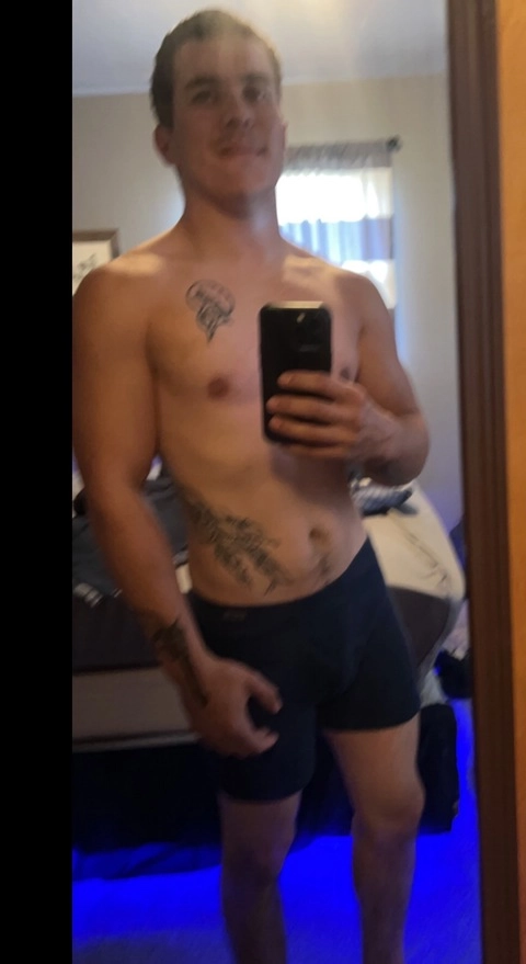 Brandon OnlyFans Picture