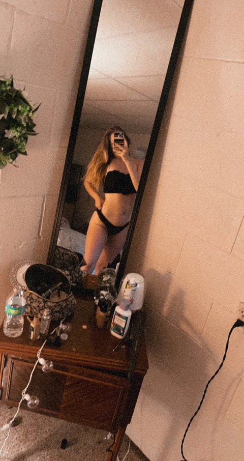 Cassiee OnlyFans Picture