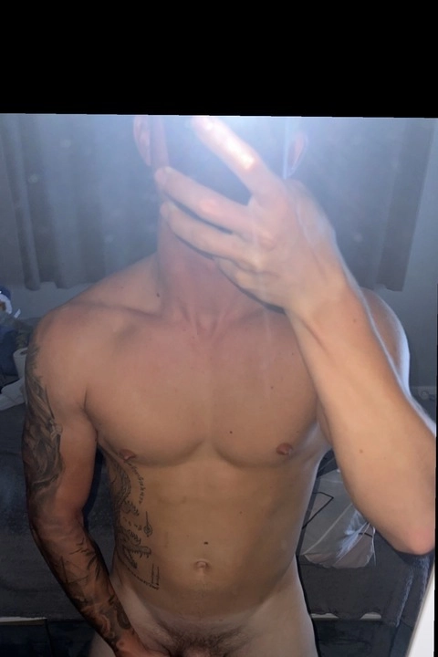 Dan thompson OnlyFans Picture