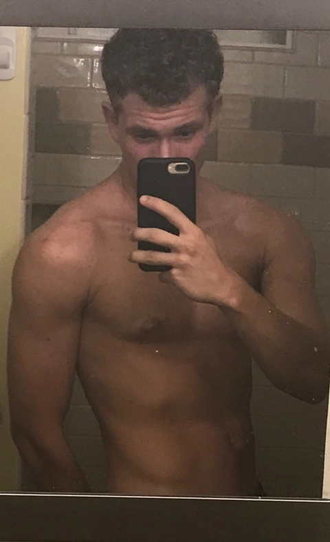 Hung Stud OnlyFans Picture