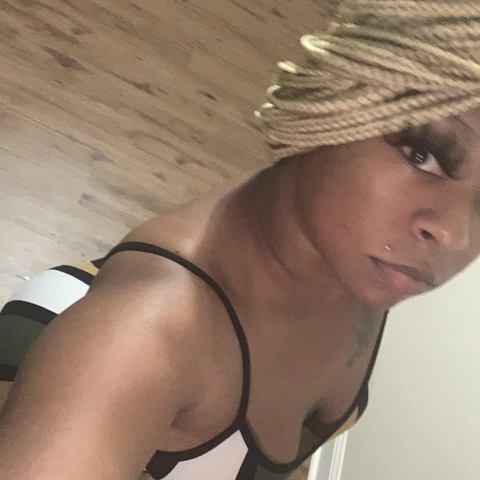 MPAQUEENCHANEL OnlyFans Picture