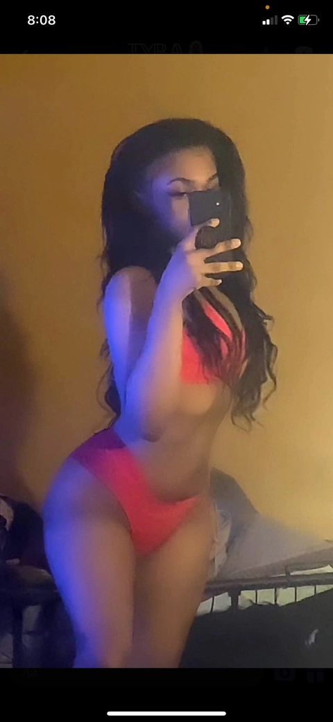 llonnzz OnlyFans Picture