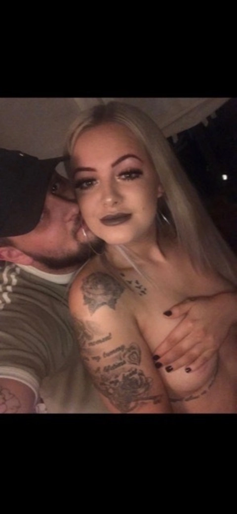 Lewis & Molly Madden OnlyFans Picture