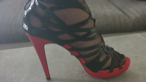 Suryeheels OnlyFans Picture