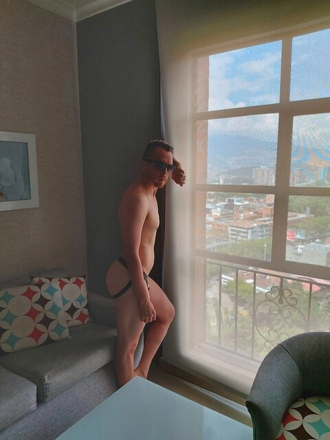 José Ollarvides OnlyFans Picture