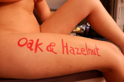 Oak & Hazelnut OnlyFans Picture
