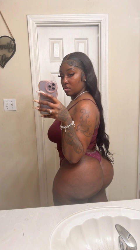 💦Chocolate Goddess💕 OnlyFans Picture