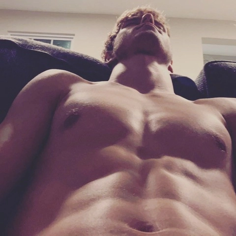 Noah White OnlyFans Picture