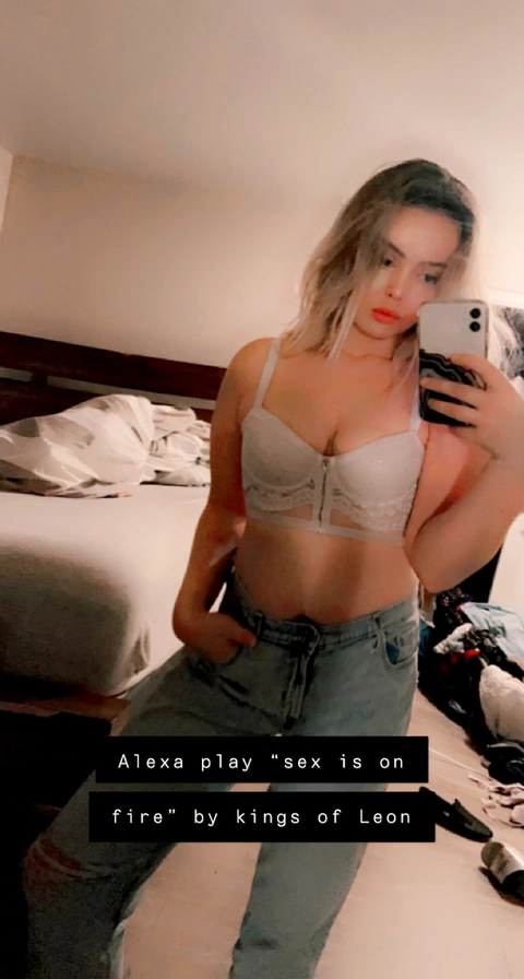 Katie OnlyFans Picture
