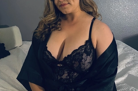 Elizabeth medina OnlyFans Picture