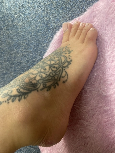 Foxy feet OnlyFans Picture