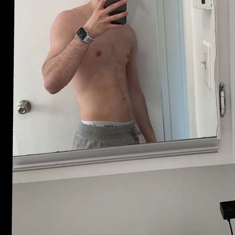 Ethan Beck OnlyFans Picture