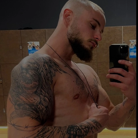 Robin Einar OnlyFans Picture