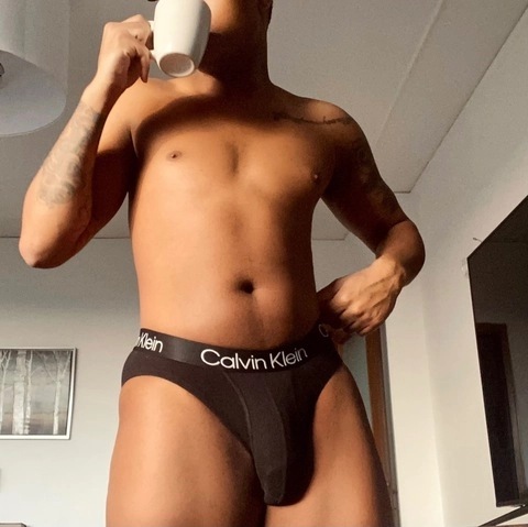 JJ OnlyFans Picture