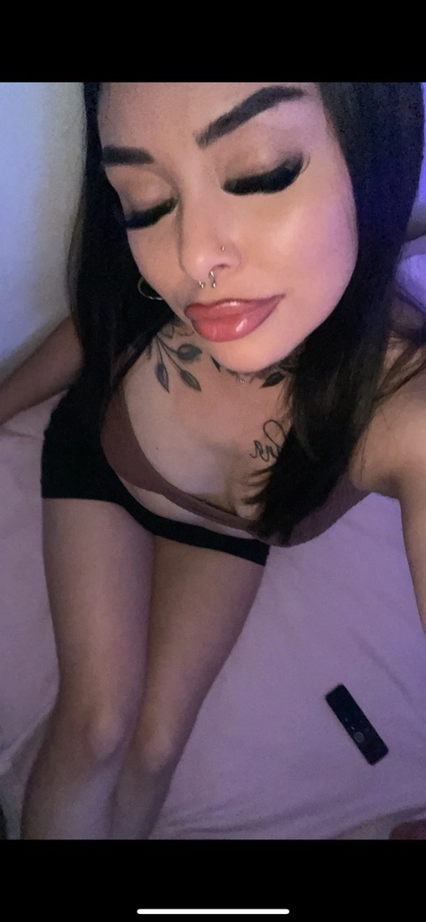 Baby Girl OnlyFans Picture