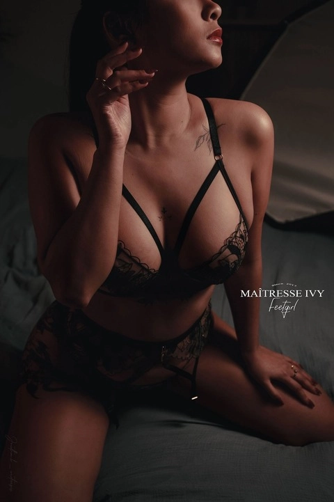 Maîtresse  Ivy