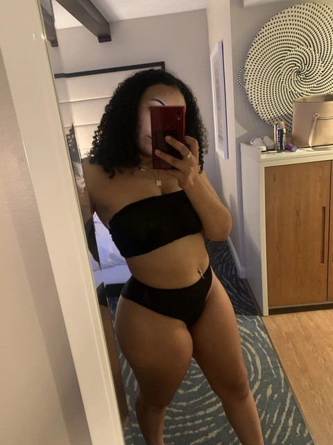 DreamBella OnlyFans Picture