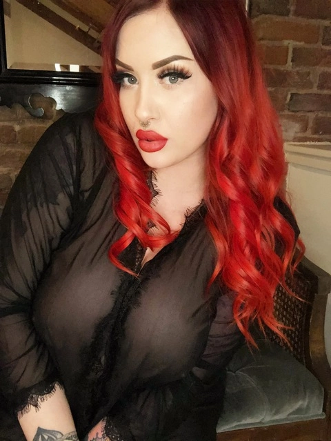 ScarletRae666 OnlyFans Picture