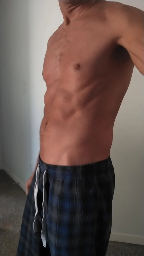 fit guy with no tan lines
