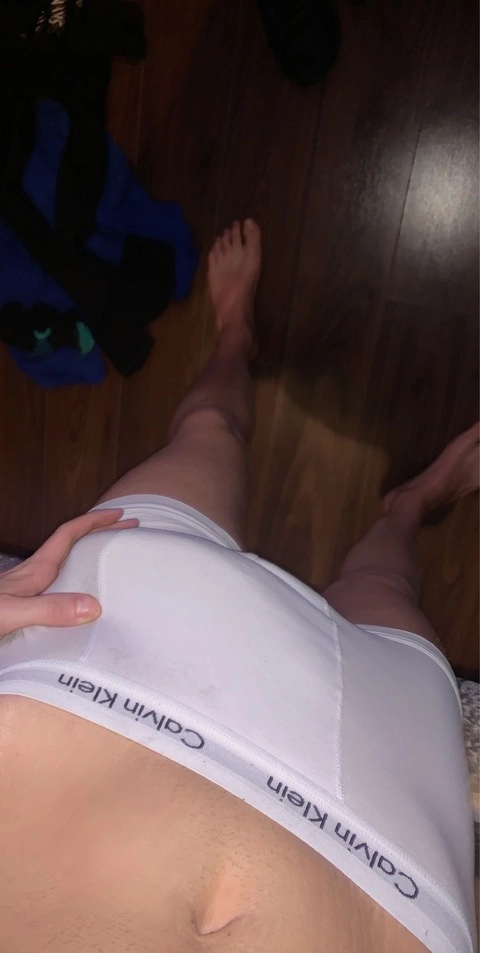 Discreetass1997 OnlyFans Picture