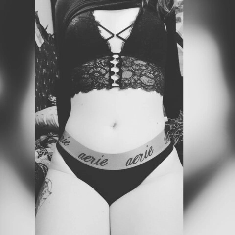 Ela.violet OnlyFans Picture